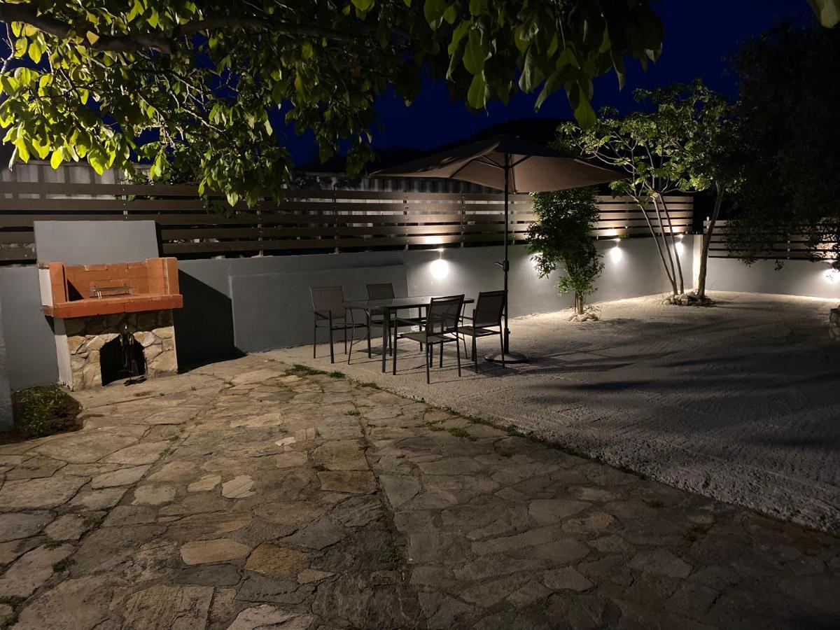 V-Suites 2 Potos Luaran gambar